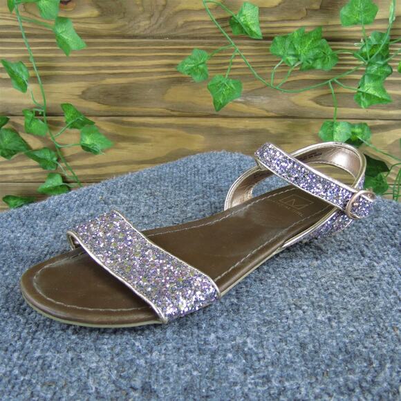 Material Girl Ankle Strap MKim Girl‎ Y 5.5 Medium Sandal Purple Synthetic Buckle - Picture 1 of 6